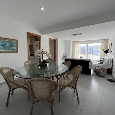 Isholidays Acron Apartment Port de Pollenca